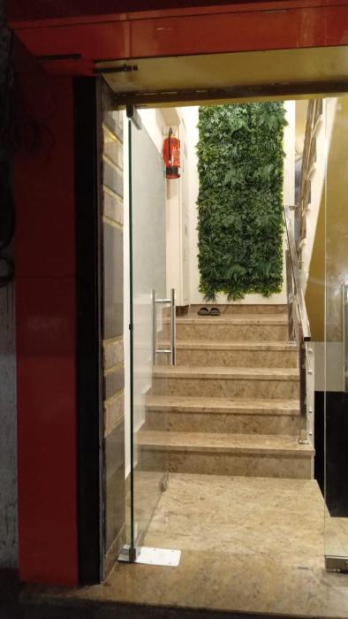 hotel h inn