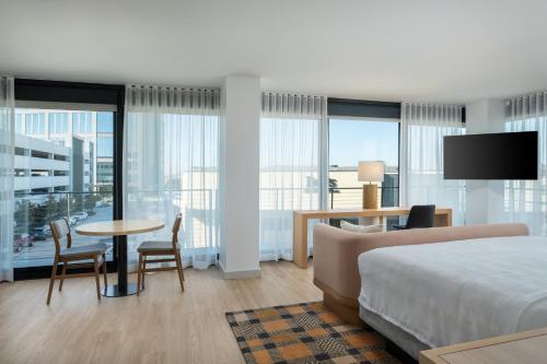 denizen hotel