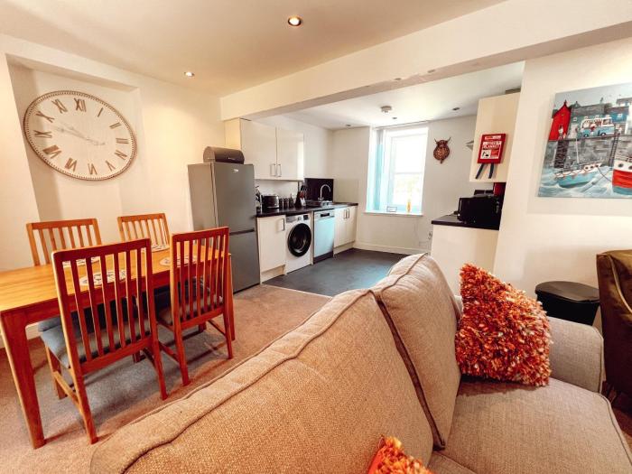 loch ness gate house apartments