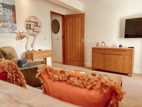 loch ness gate house apartments