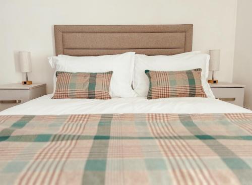 loch ness gate house apartments