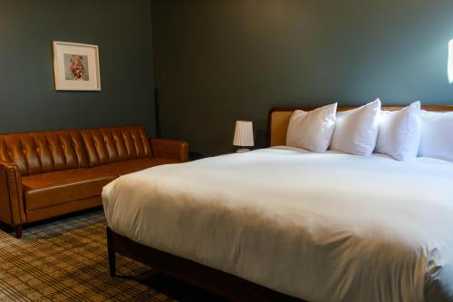 hotel alexander