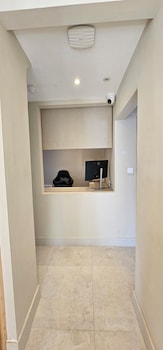 Msm Arena Hotel,,2 star