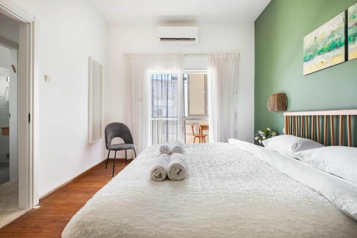 ben yehuda green charm by sea n rent