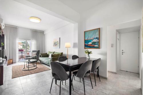 ben yehuda green charm by sea n rent