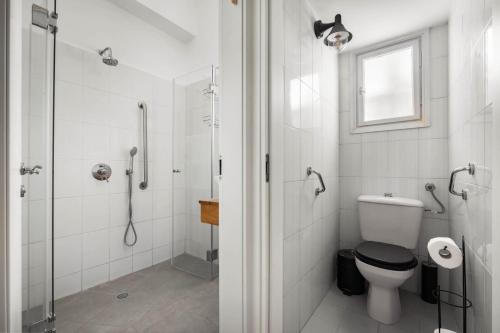 ben yehuda green charm by sea n rent