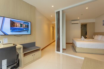 Sea View Beach Dinning Beach Front C115,,2 star