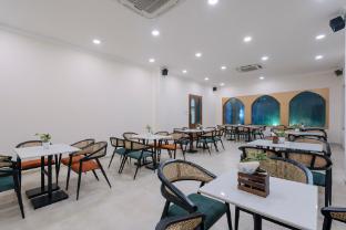 treebo premium aasma courtyard