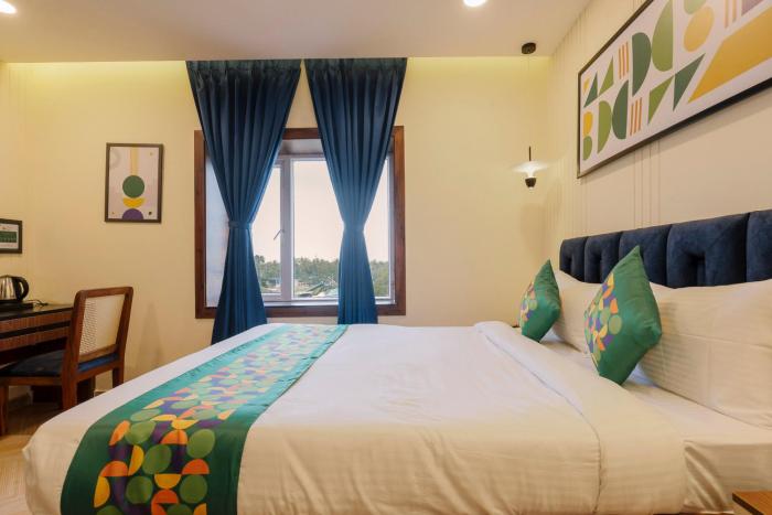 treebo premium aasma courtyard