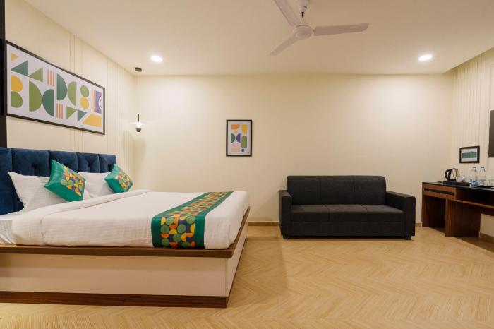 treebo premium aasma courtyard