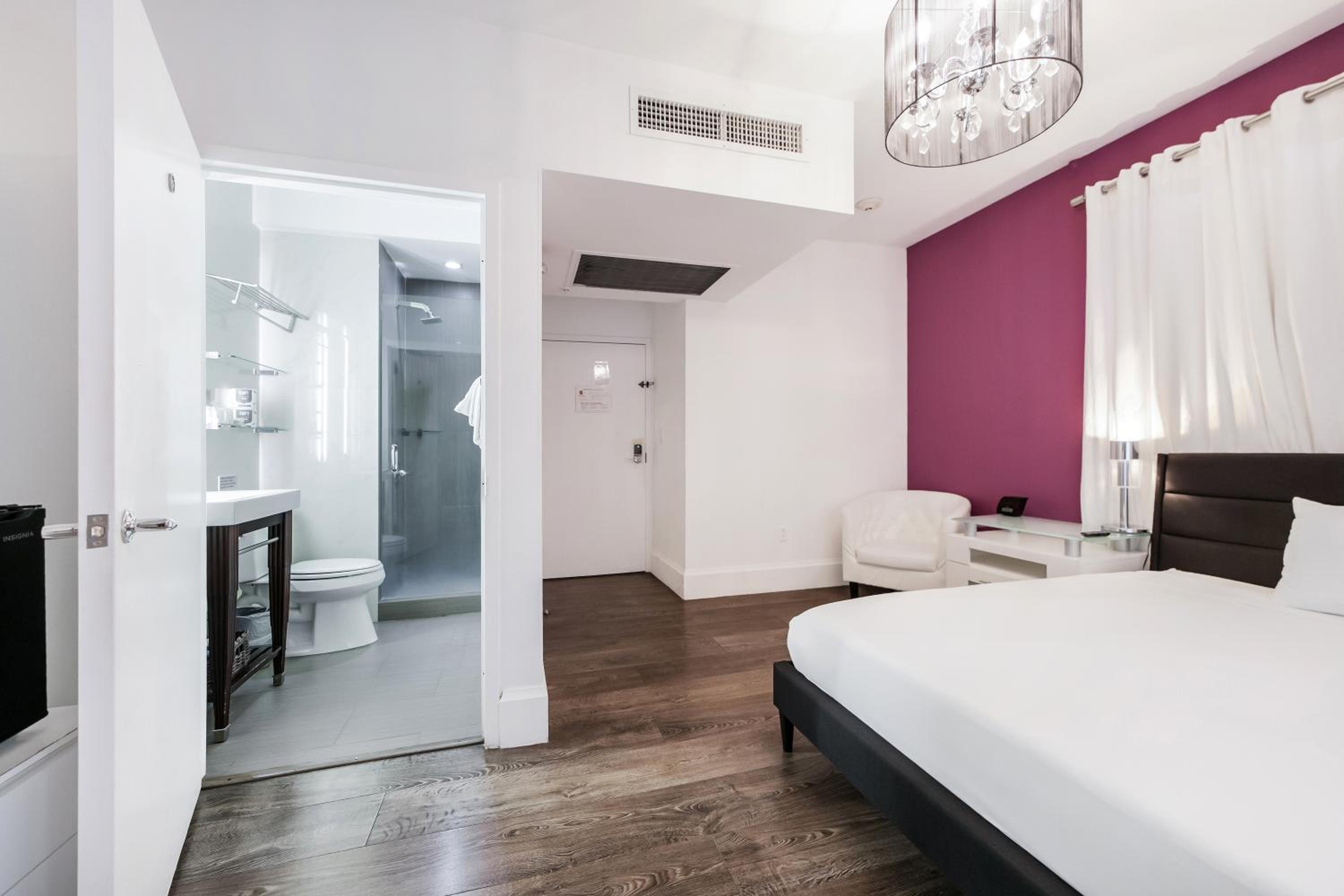 ithaca of south beach hotel