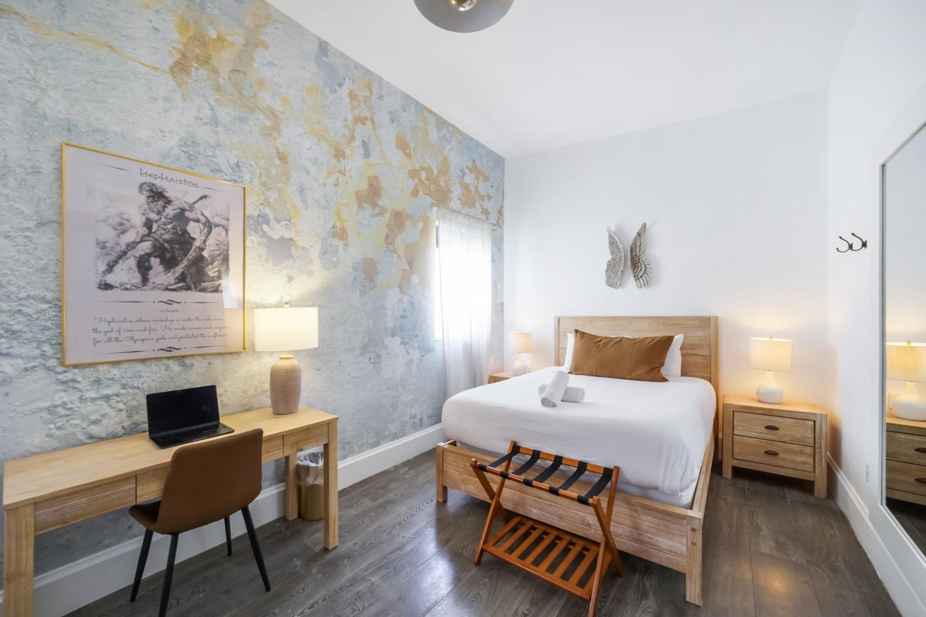 ithaca of south beach hotel