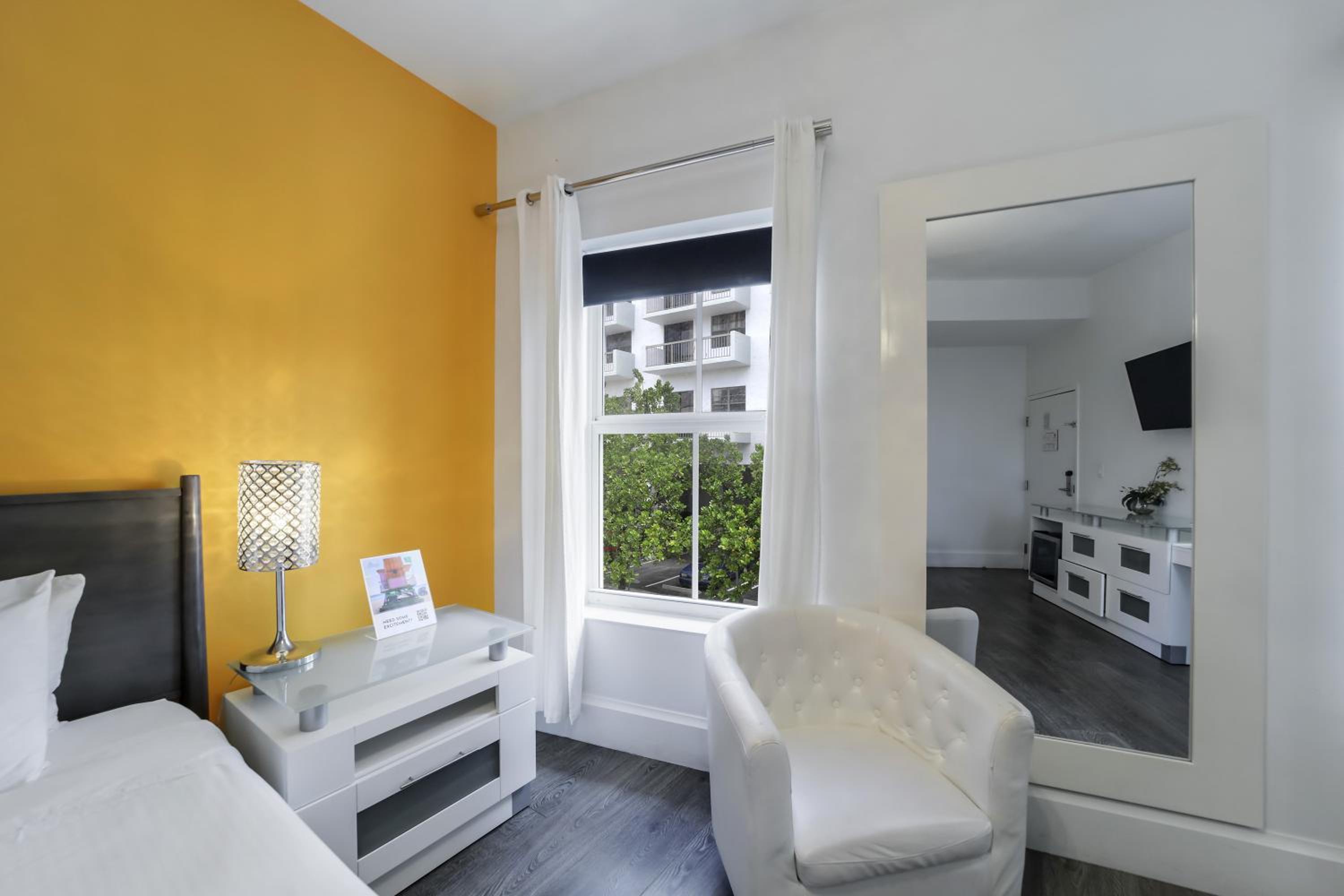 ithaca of south beach hotel