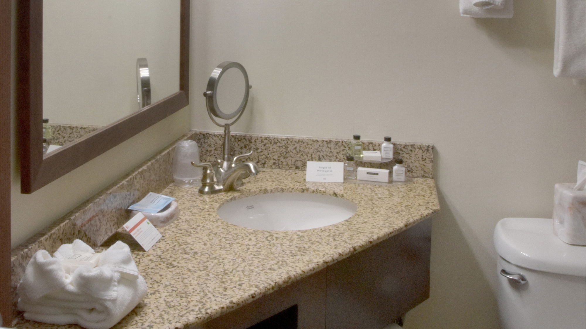crowne plaza cleveland airport by ihg