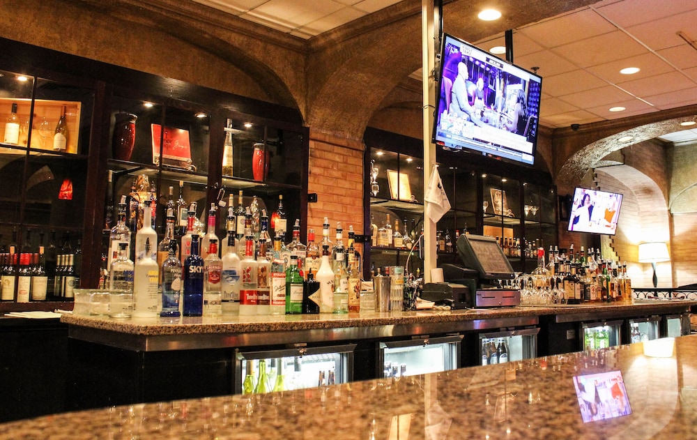 crowne plaza cleveland airport by ihg