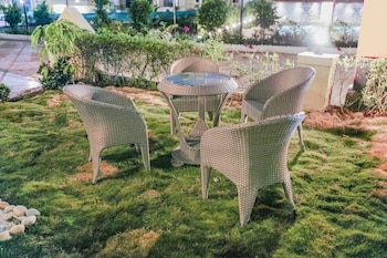 3bhk w pool sunset palazzo by universe villas