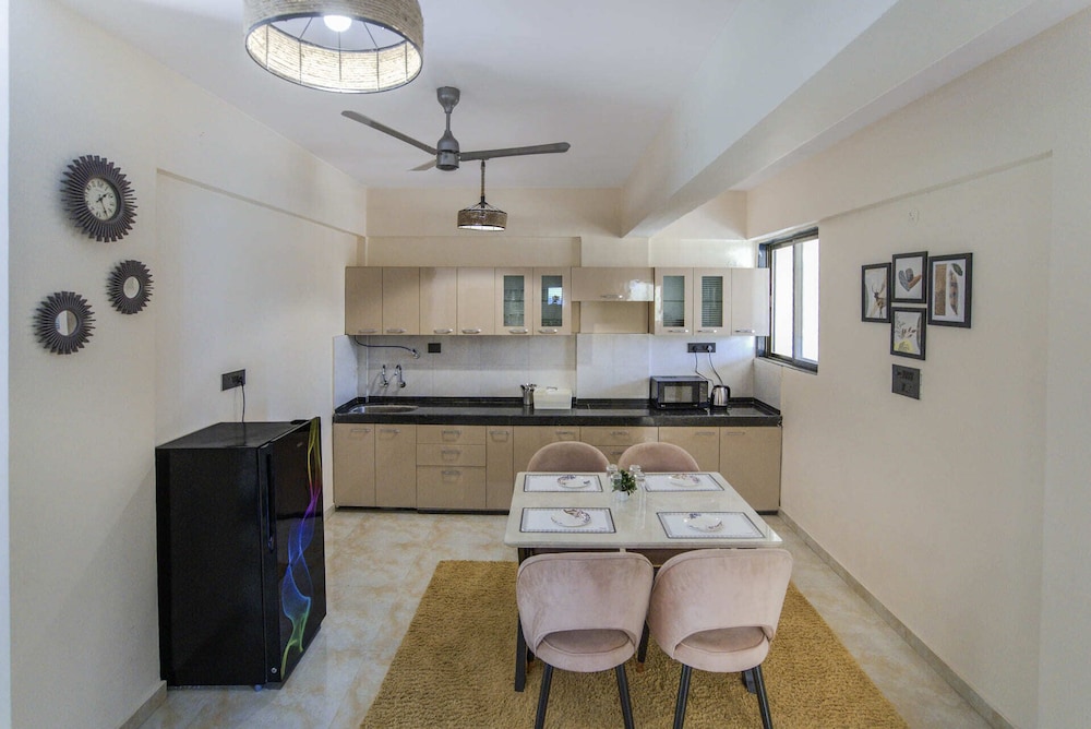 3bhk w pool sunset palazzo by universe villas