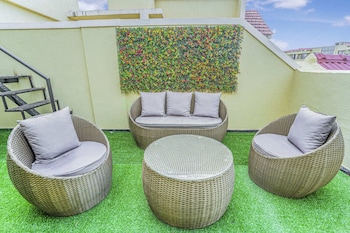 3bhk w pool sunset palazzo by universe villas