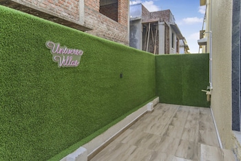 3bhk w pool sunset palazzo by universe villas