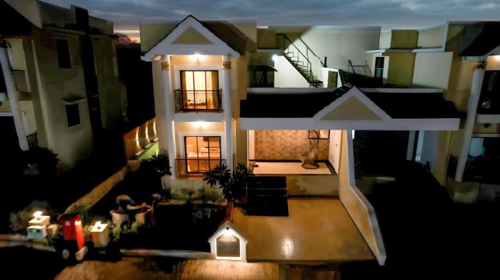 3bhk w pool sunset palazzo by universe villas
