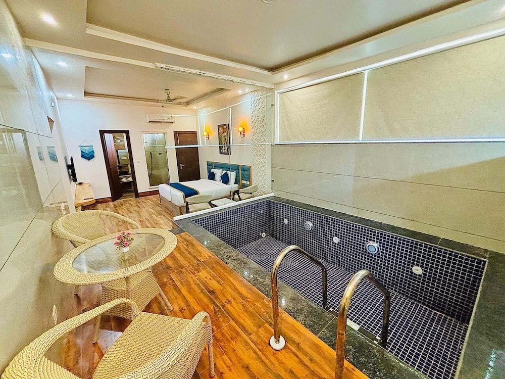 corbett the regnum resort