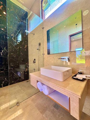 corbett the regnum resort