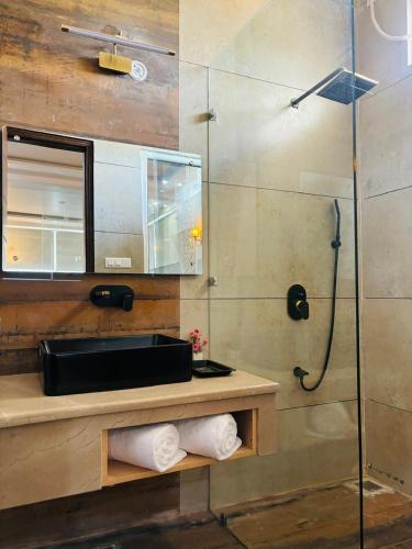 corbett the regnum resort