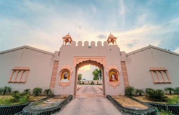 sanskriti fort by elite