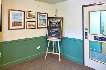 Craigside Manor,,3 star