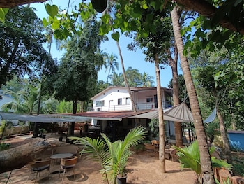 jangala resort