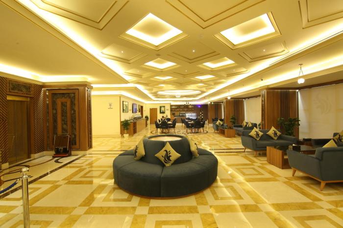 la richy hotel apartment