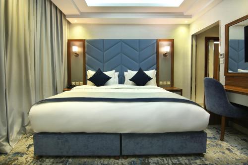 la richy hotel apartment