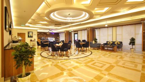 la richy hotel apartment