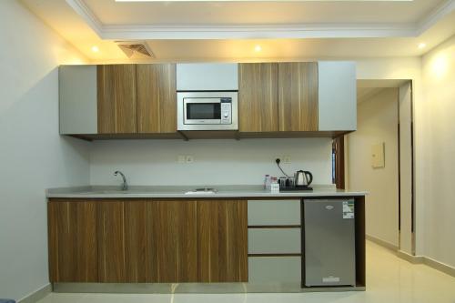 la richy hotel apartment
