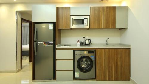 la richy hotel apartment