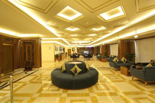la richy hotel apartment