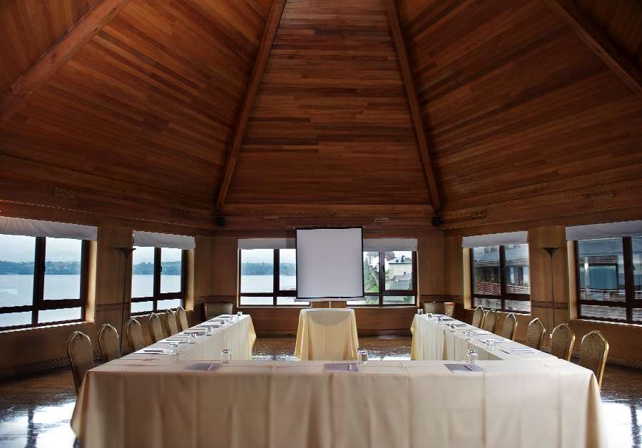 radisson hotel puerto varas