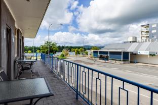 innisfail riverfront motel