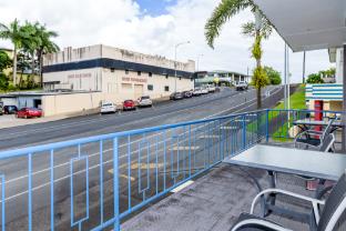 innisfail riverfront motel