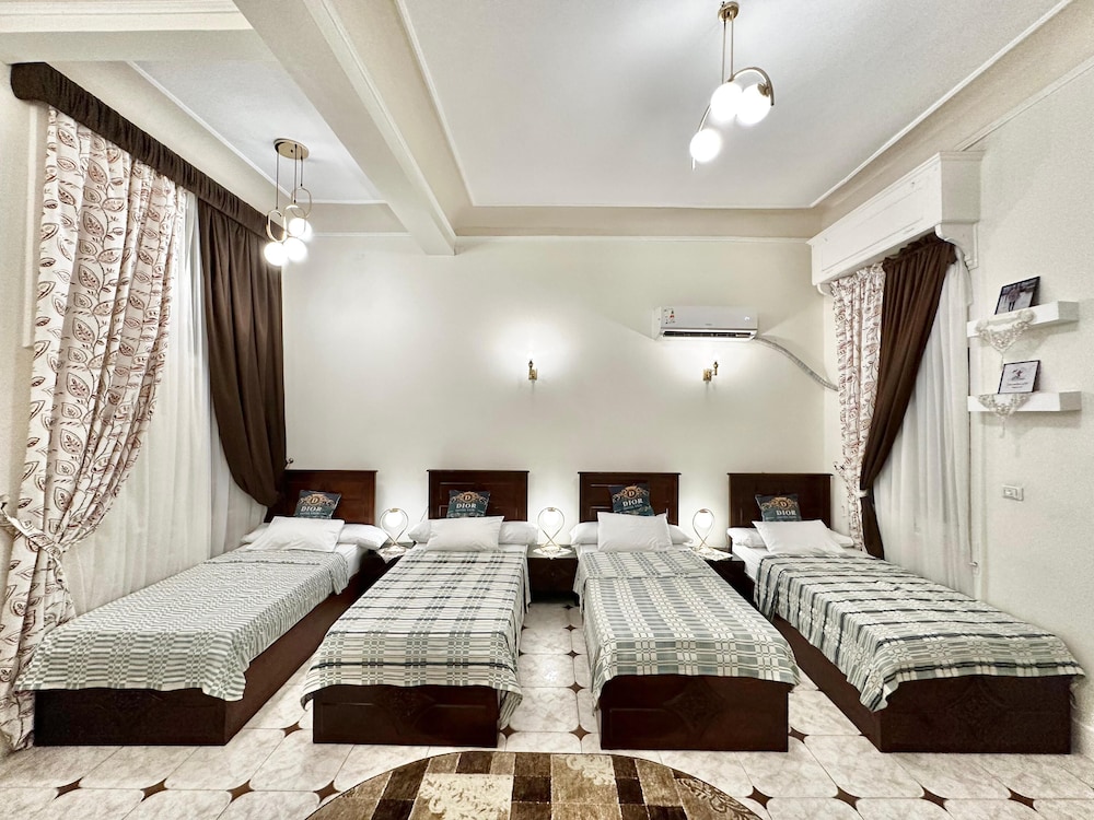dior hotel