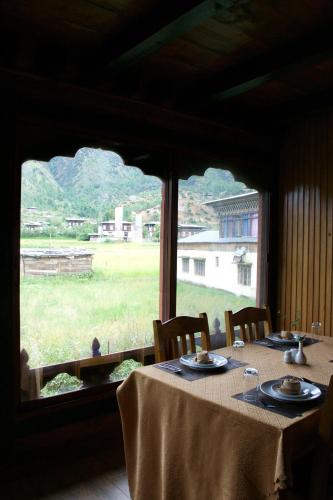 tshang tshang villa