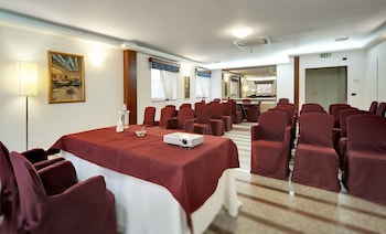 Mediterraneo Palace Hotel,Marina Di Ragusa>>Catania,4 star
