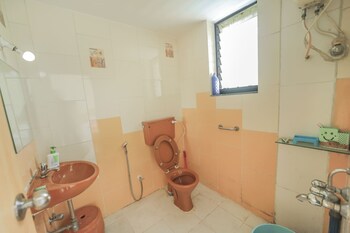 3bhk w pool dream habitat by universe villas