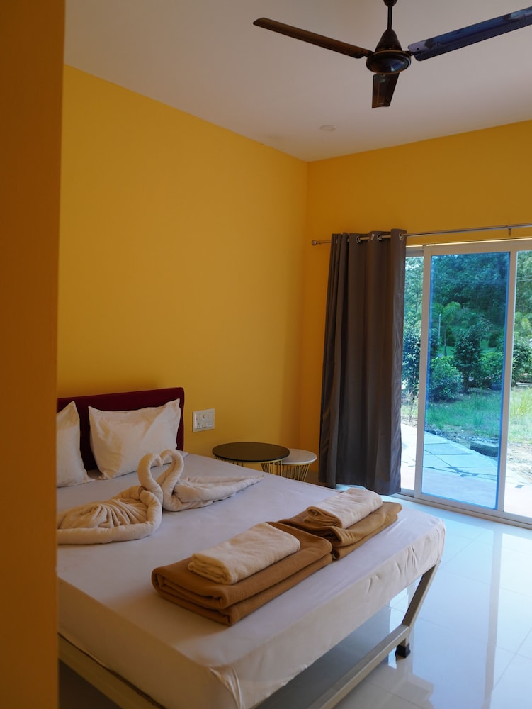 ashoka jungle river resort