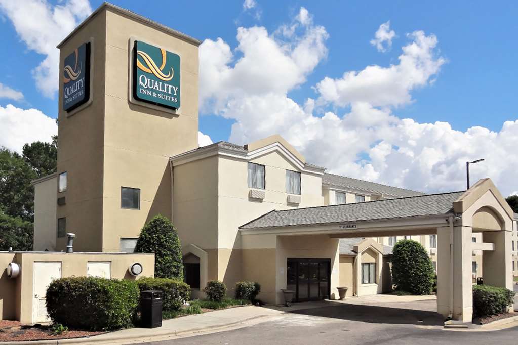 quality inn and suites raleigh north