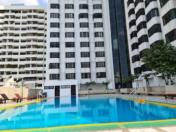 direct rooms at omni complex nana