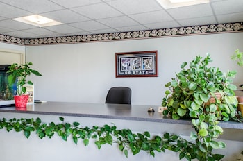 econo lodge bellefonte i 99