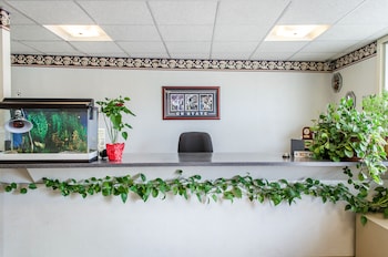 econo lodge bellefonte i 99