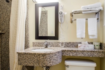 econo lodge bellefonte i 99