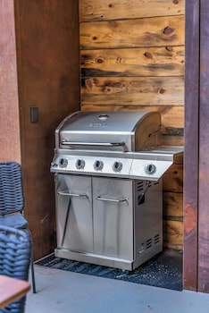 Zion Sage Suites,1066 Zion Park Blvd,3 star